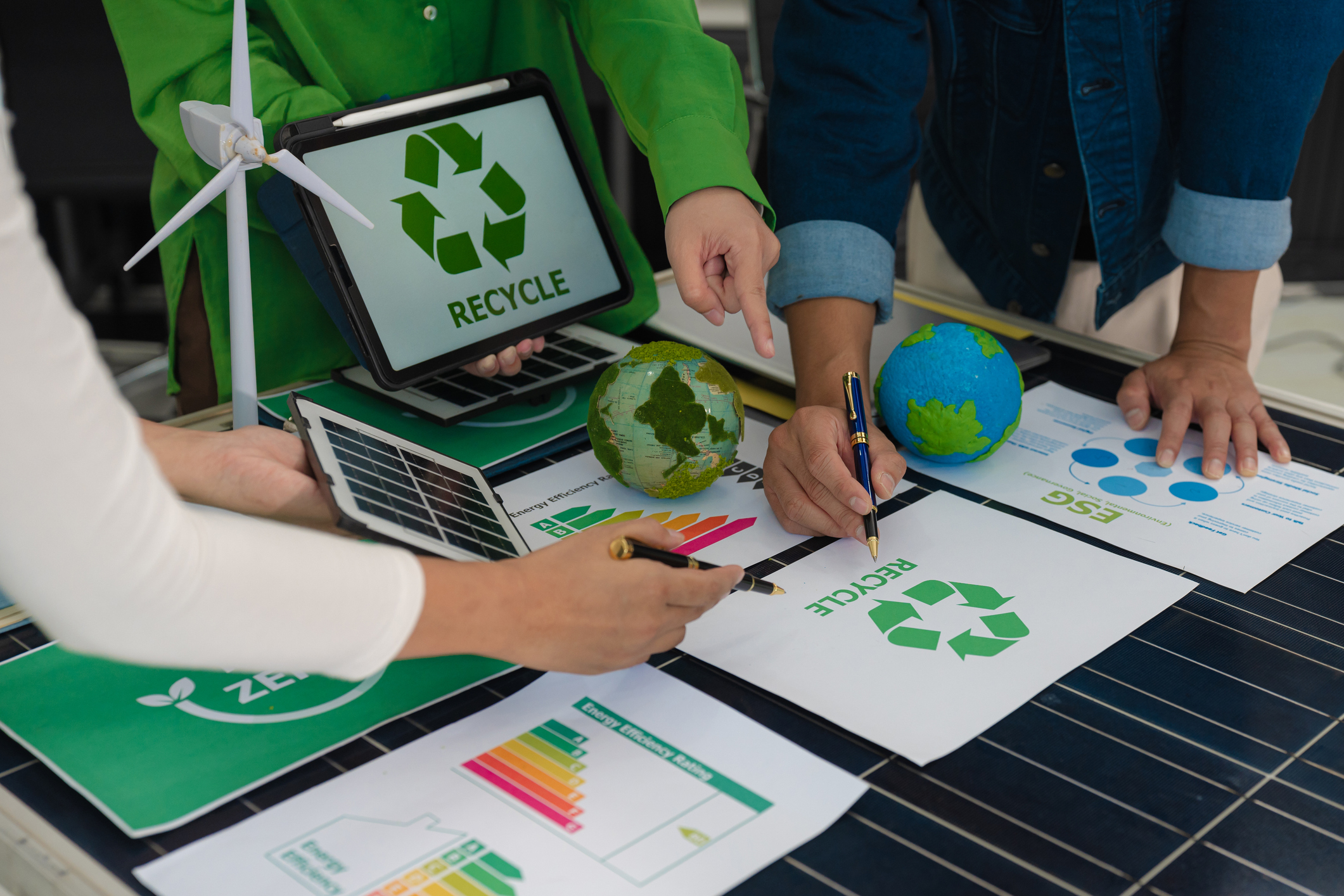 Recycle Coach Expands into UK Through Partnership with Bartec