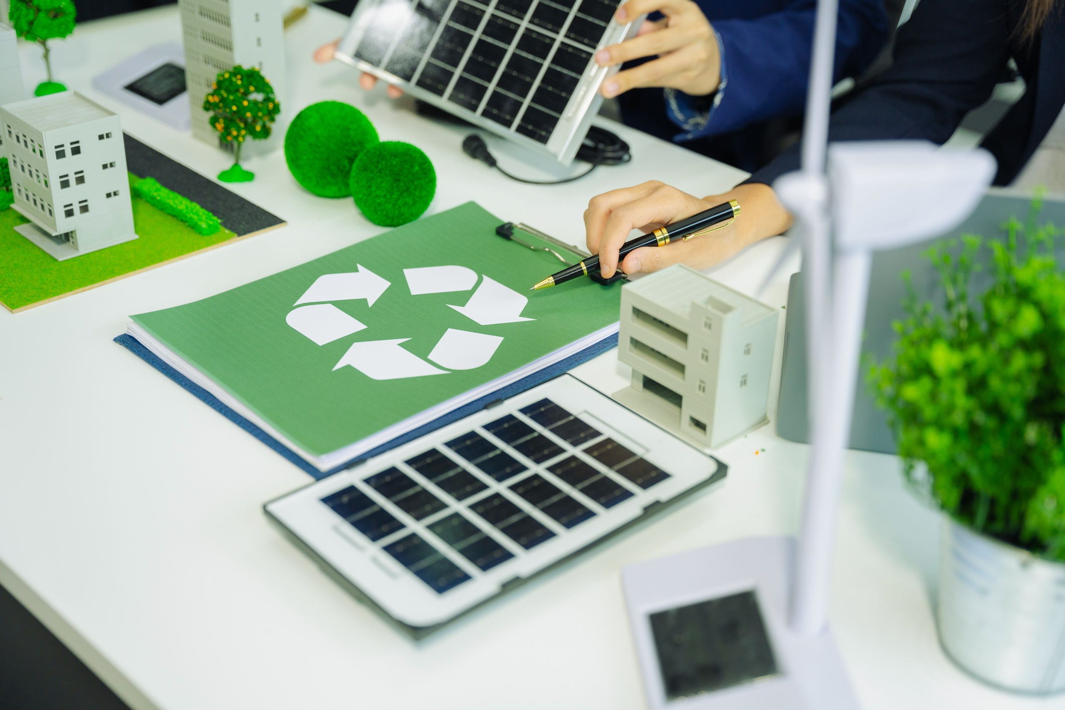 UNSW Launches Australia’s First Dedicated Solar Panel Recycling Research Hub