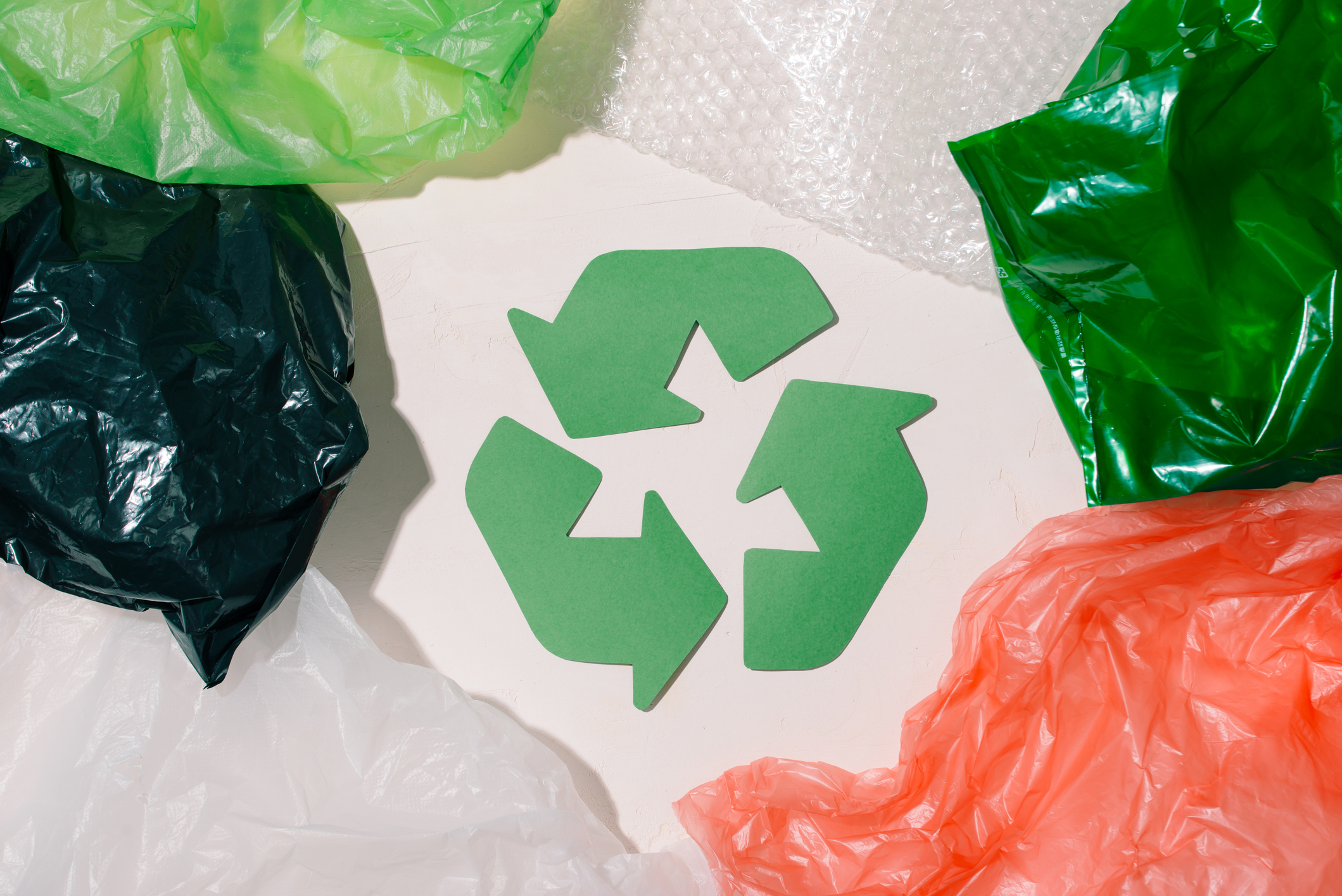 APR and RecyClass Report Further Alignment on Global Plastic Recyclability Standards