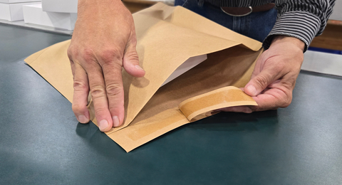RRD Debuts Paper Mailer to Support Recyclable E-Commerce Packaging